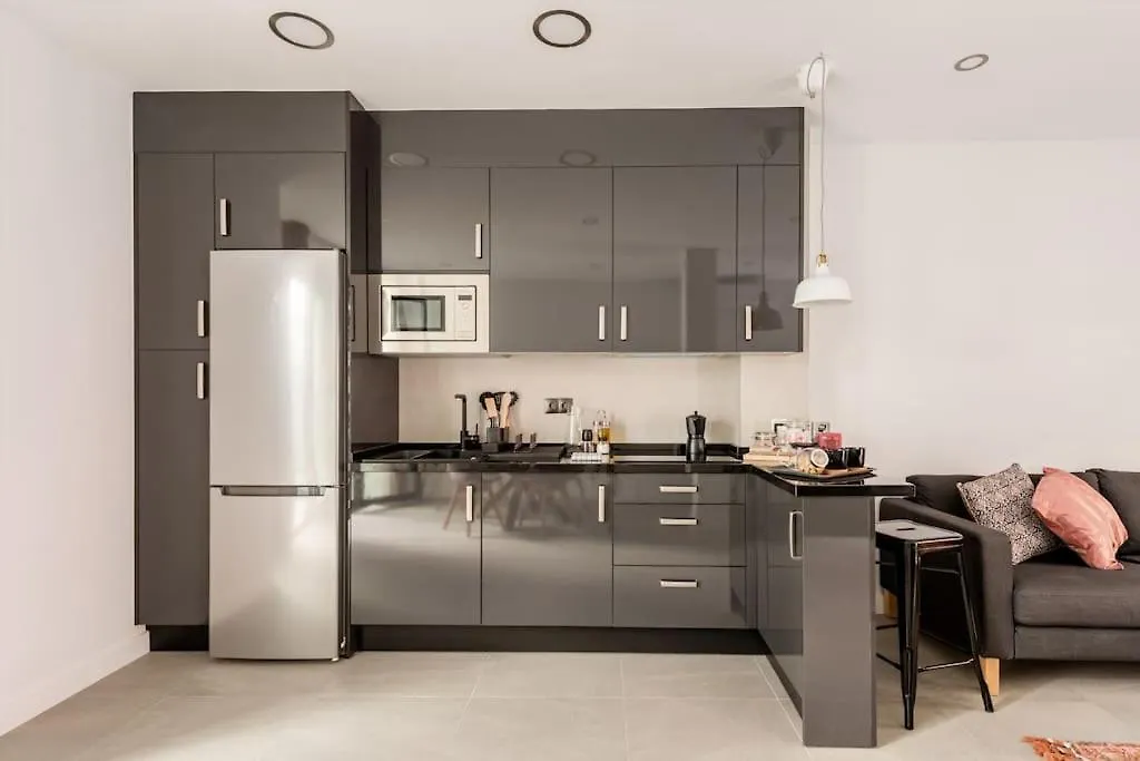 Love Rent4 Malaga Home 0*,